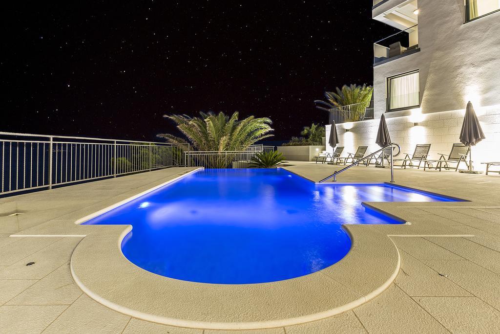 Villa Sky Mimice Exterior photo